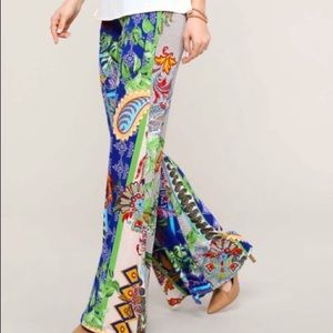 💗HOST PICK!💗NWT LBISSE Abstract Flare Pants, Sz. S